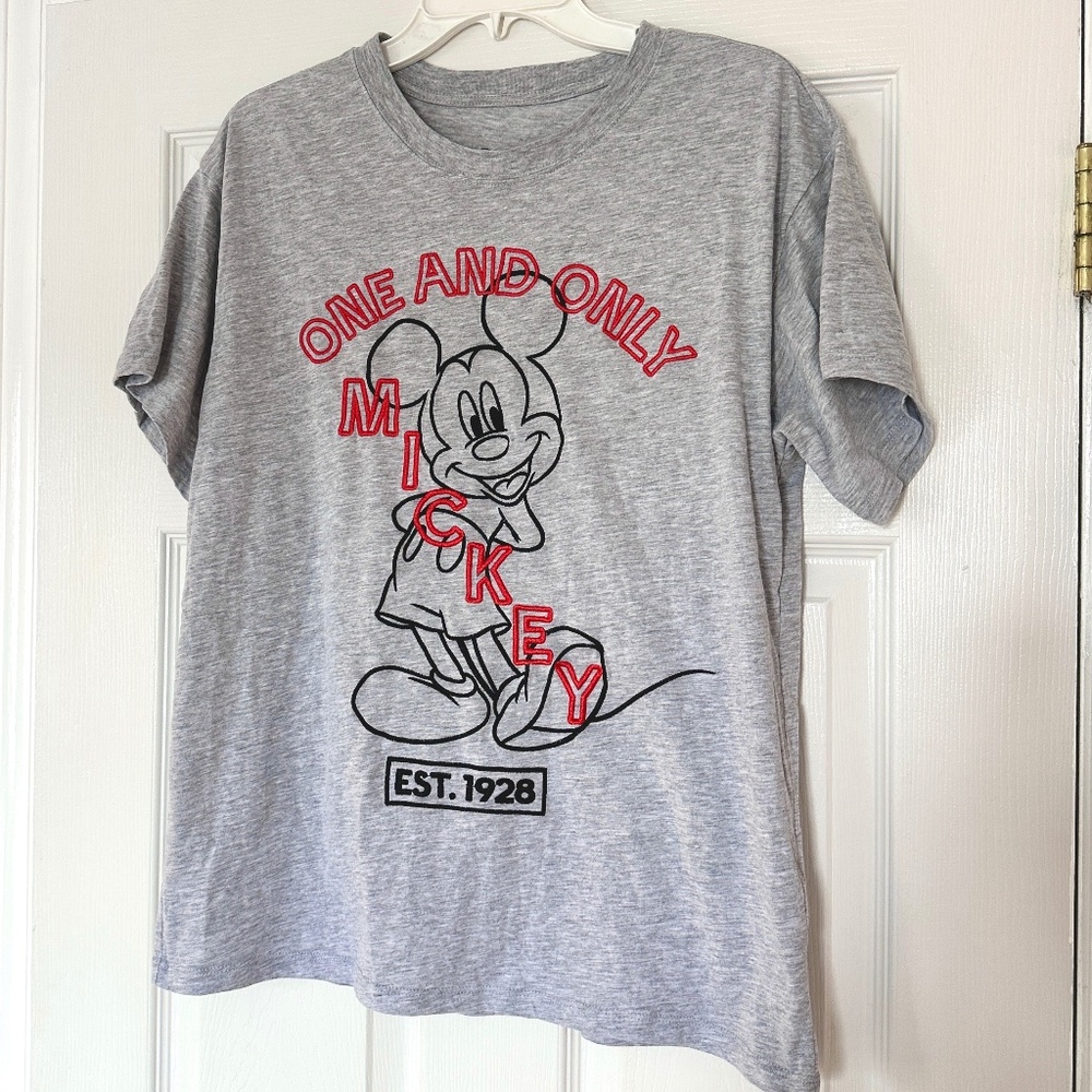 NWOT Women's Mickey Mouse Shirt Grey Size L